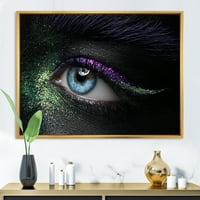 Žene oči sa zelenim i ljubičastim pigmentom i sjajem uokvirene fotografije platno umjetnički tisak